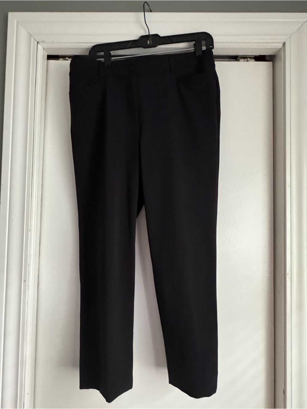 CABIO RENIRA Women's Black Cropped Dress Pants - Sleek Ankle-Length Trousers